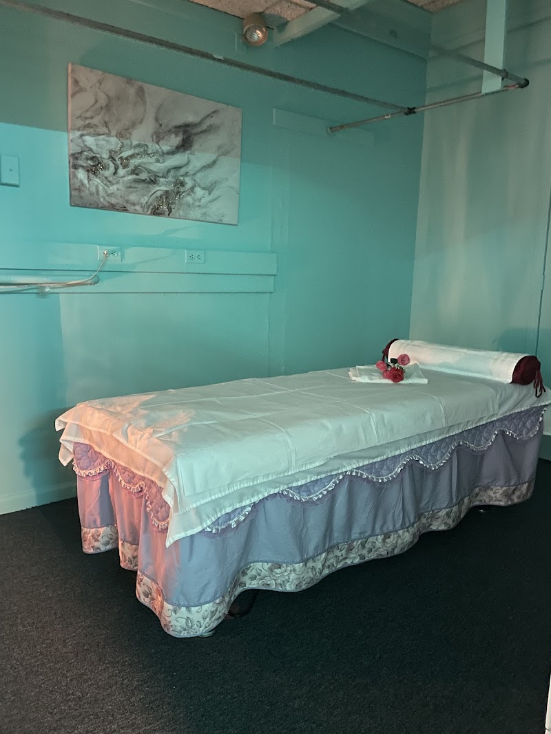 Brook Foot Reflexology & Body Massage Bridgeport - Day Spa in Bridgeport