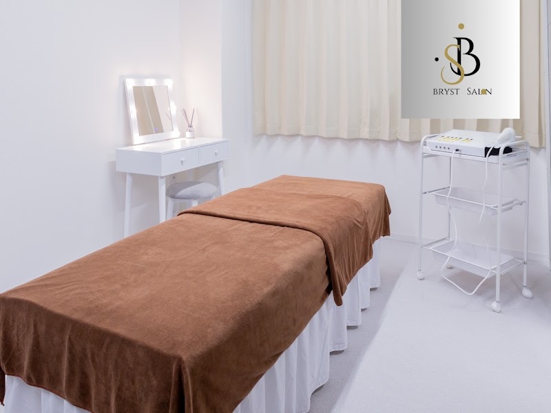 Bryst Salon Nara - Day Spa in Nara