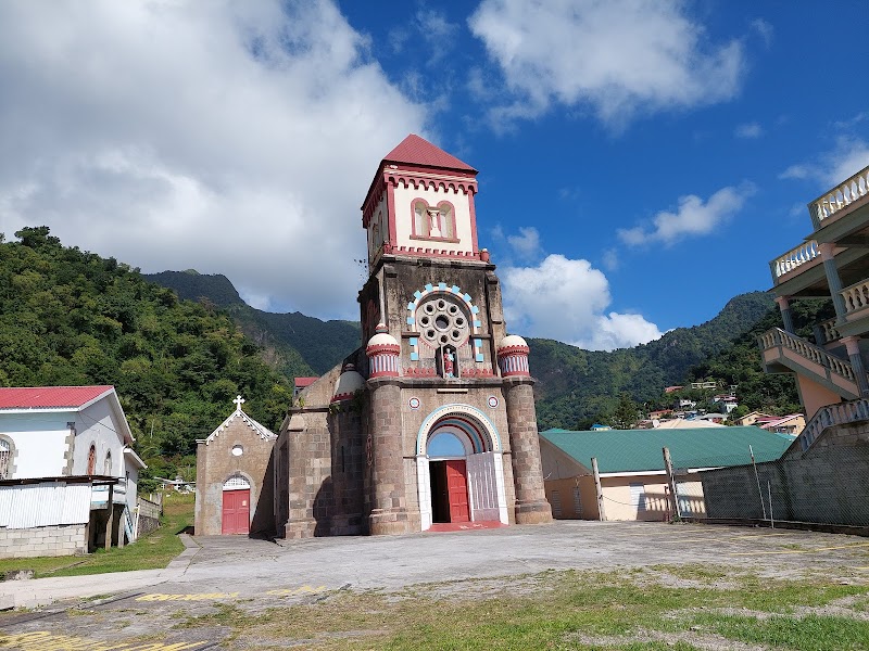 Bubble Beach Spa Soufrière