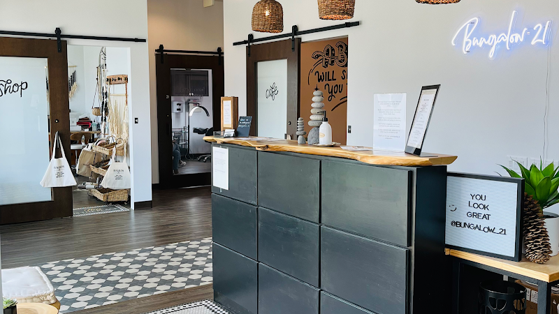 Bungalow 21 Calabasas - Day Spa in Calabasas