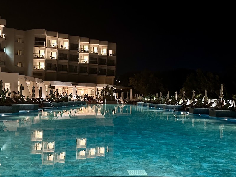 Cali Resort & Spa by Louis Hotels Limassol - Resort Spa in Limassol