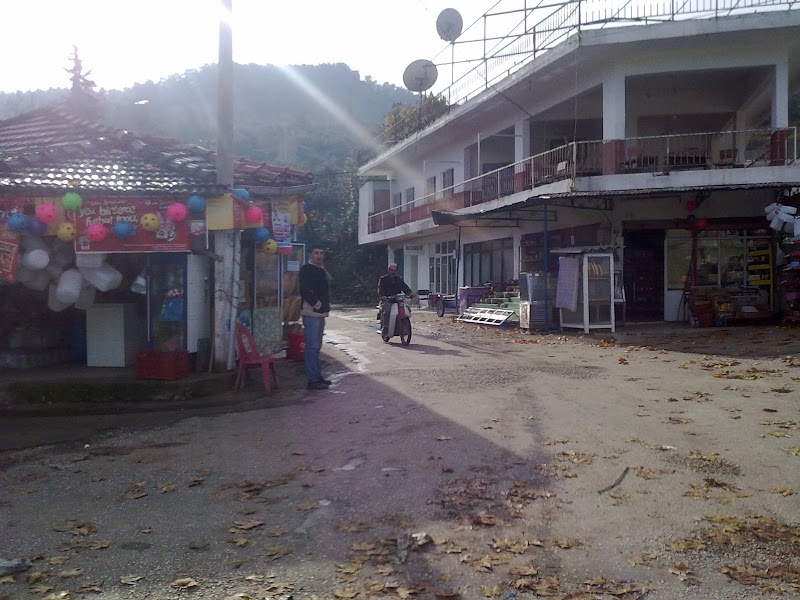 Salihli Çamurhamami Koyu - Thermal Spa in Salihli