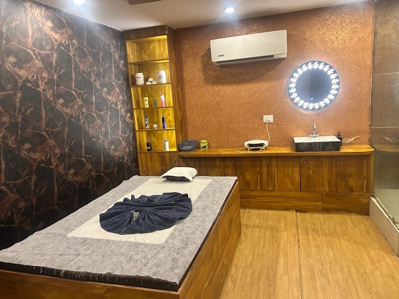 Candolim Massage Parlour Bardez - Day Spa in Bardez