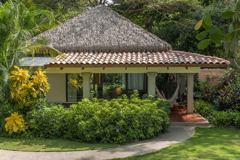 Capitán Suizo Beachfront Boutique Hotel Guanacaste - Hotel Spa in Guanacaste