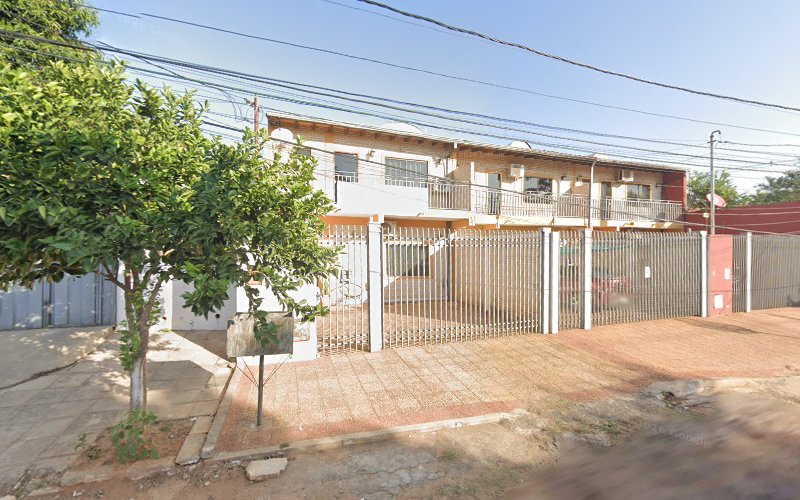 Carolina Acosta BROWS Lambaré