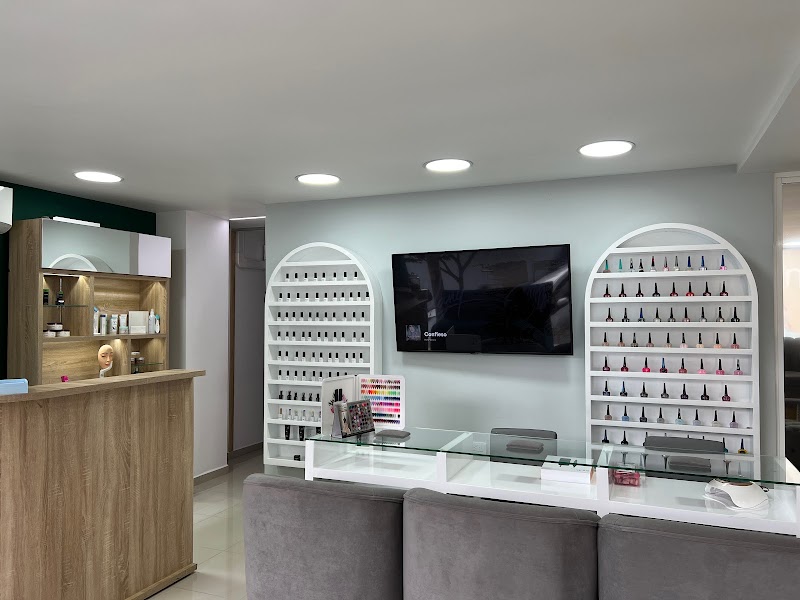 Cejas y Pestanas Pereira Moai Beauty Studio - Day Spa in Pereira