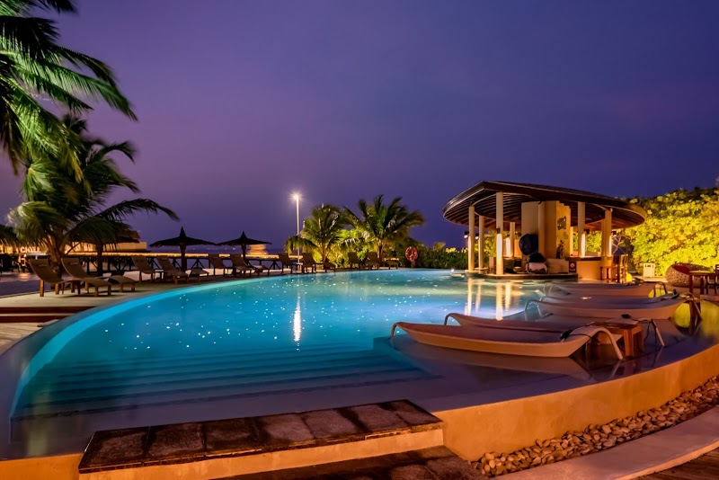 Centara Ras Fushi Resort North Malé Atoll