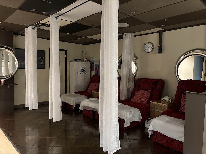 Centre Beaute Eminence Montreal - Day Spa in Montreal