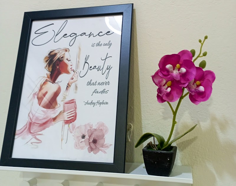 Centro De Estética Esther Cumbres Mayores - Day Spa in Cumbres Mayores