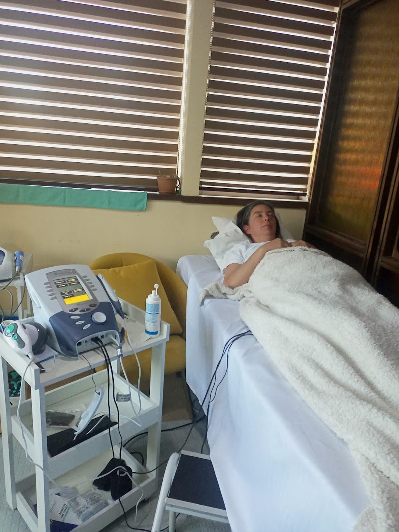 Centro de fisioterapia y Kinesiologia Antonella SPA Nuestra Señora de La Paz