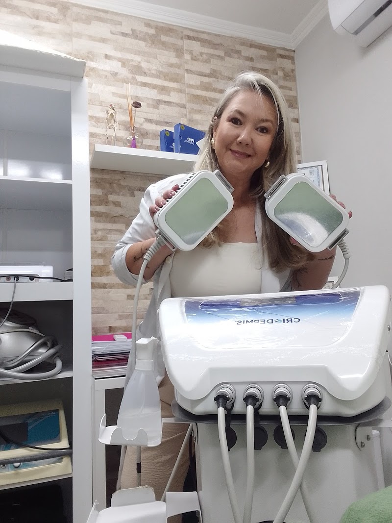 Centro Estético Sandra Polozzi Louveira - Day Spa in Louveira