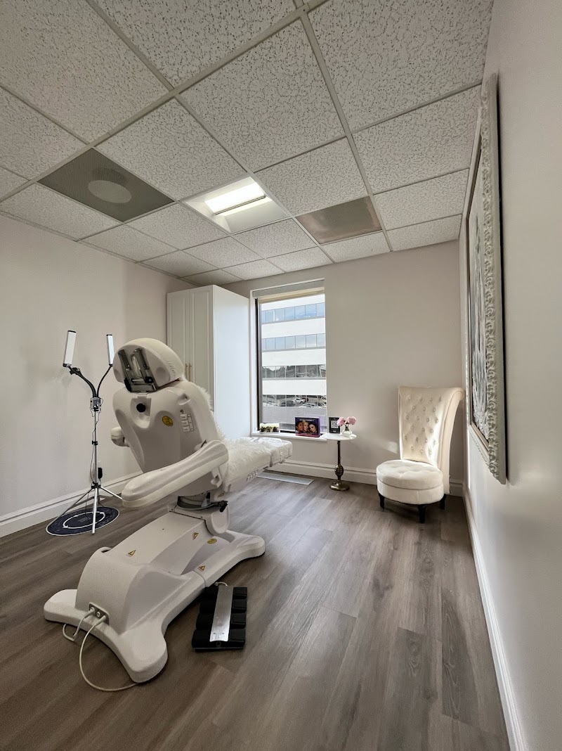 Changes Of Cherry Creek Your Dermal Advantage Denver - Day Spa in Denver