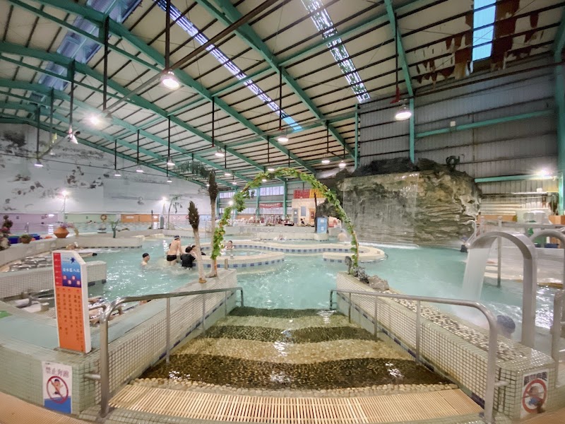 Chao Pin Natural Wind Spa Wellness Center Toufen City - Wellness Retreat in Toufen City