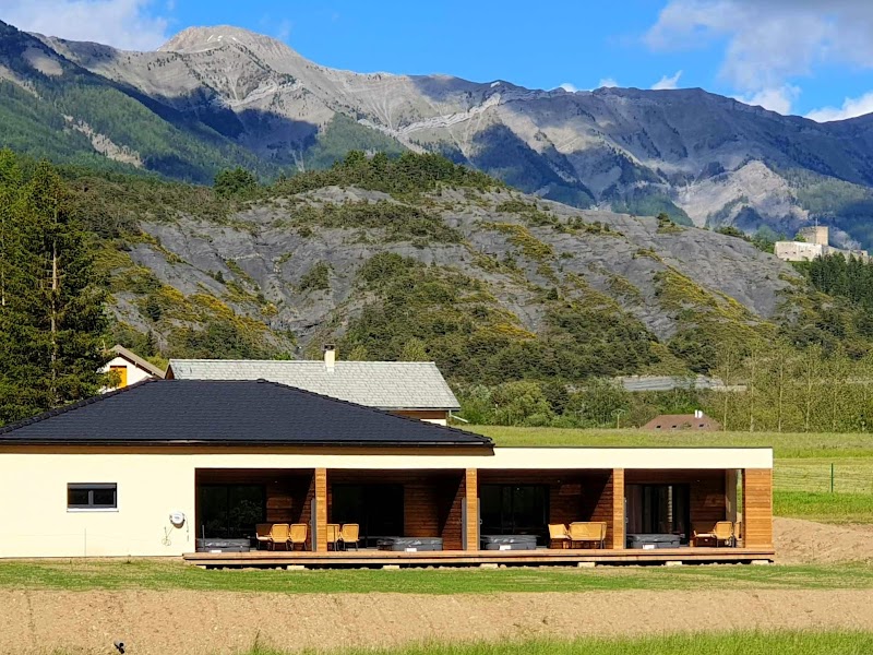 Charda Spa - Chambres d'Hôtes avec jacuzzi, massage, près du Lac de Serre-Ponçon, Alpes-de-Haute-Provence