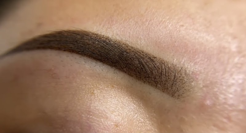 Charlotte Moneypenny Semi Permanent Make Up Chislehurst - Day Spa in Chislehurst