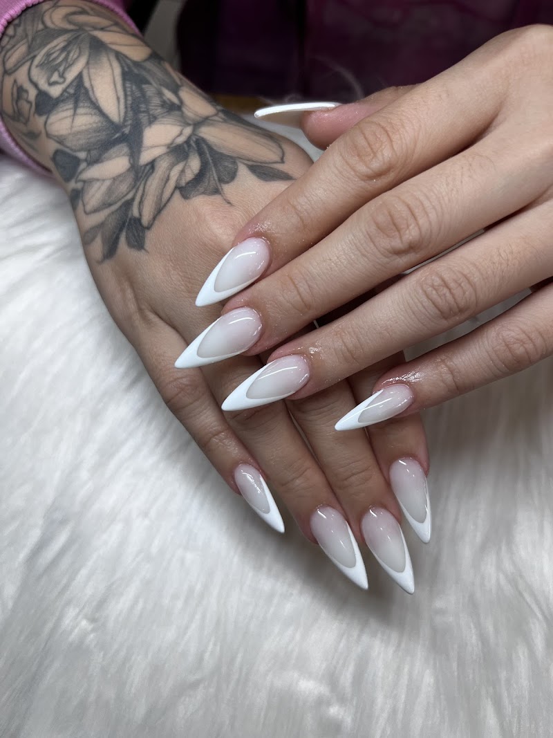 Chic Nail and Spa Federal Way - Day Spa in Federal Way