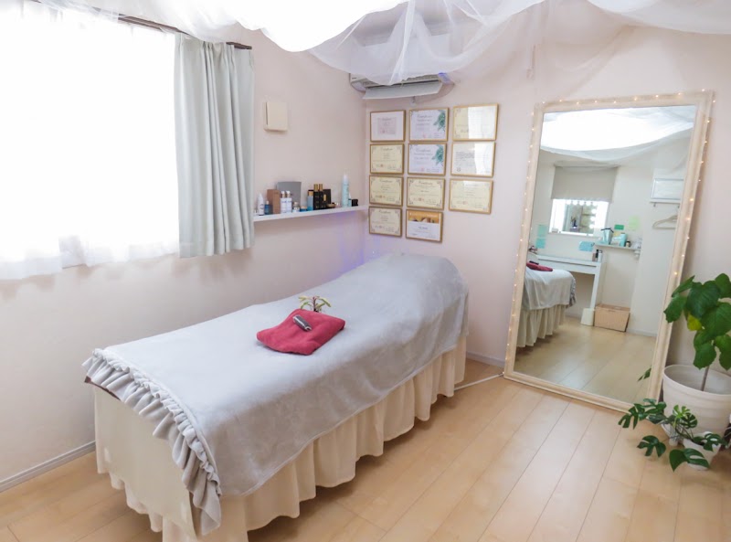 Chokoku Lymph Salon Lamie Kitakyushu Moji Ward - Day Spa in Kitakyushu Moji Ward