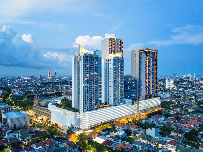 Ciputra World Hotel Surabaya - Hotel Spa in Surabaya