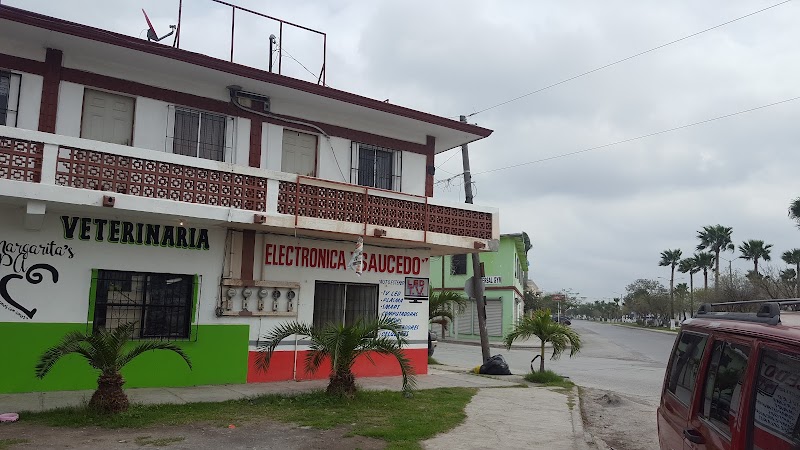 Clínica Veterinaria Cárdenas/Margarita's Spa Matamoros - Day Spa in Matamoros