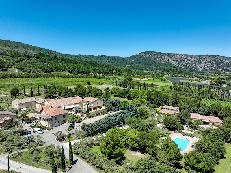 Clos Saint-Michel Resort & SPA Provence - Medical Spa in Provence