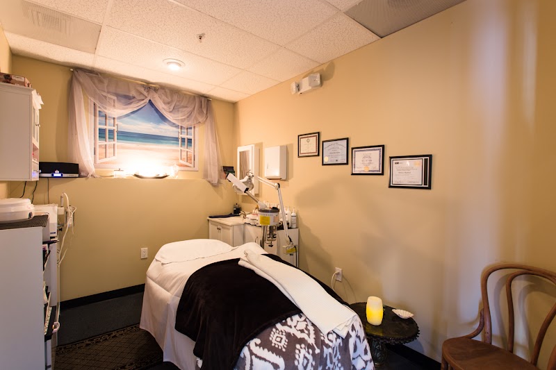 CloudMover Day Spa Huntington Beach - Day Spa in Huntington Beach