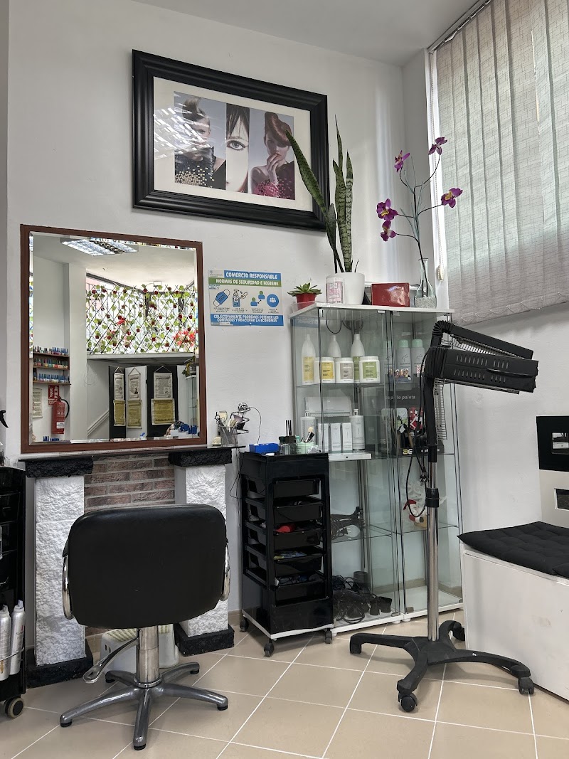 Coketta Peluquería & spa Valencia photo