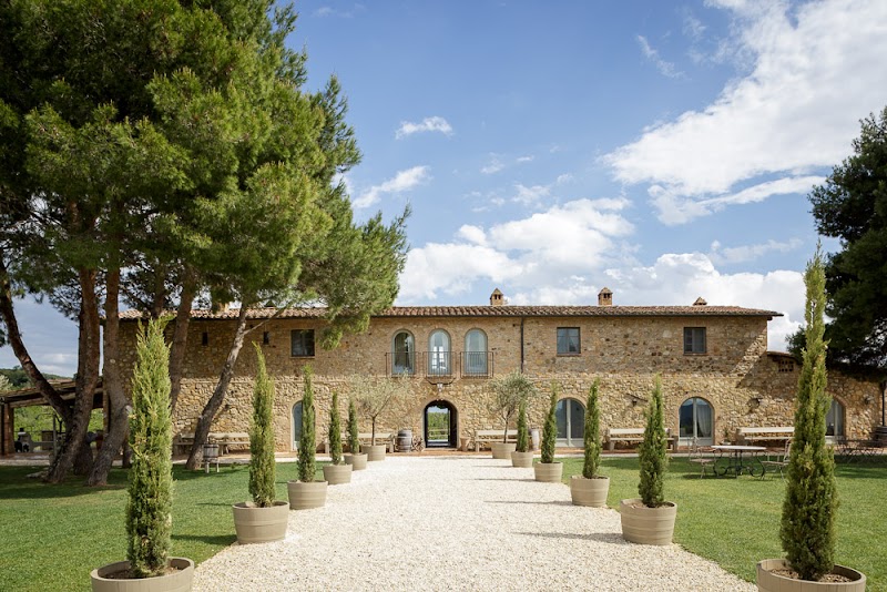 Conti di San Bonifacio - Wine Resort Tuscany - Resort Spa in Tuscany