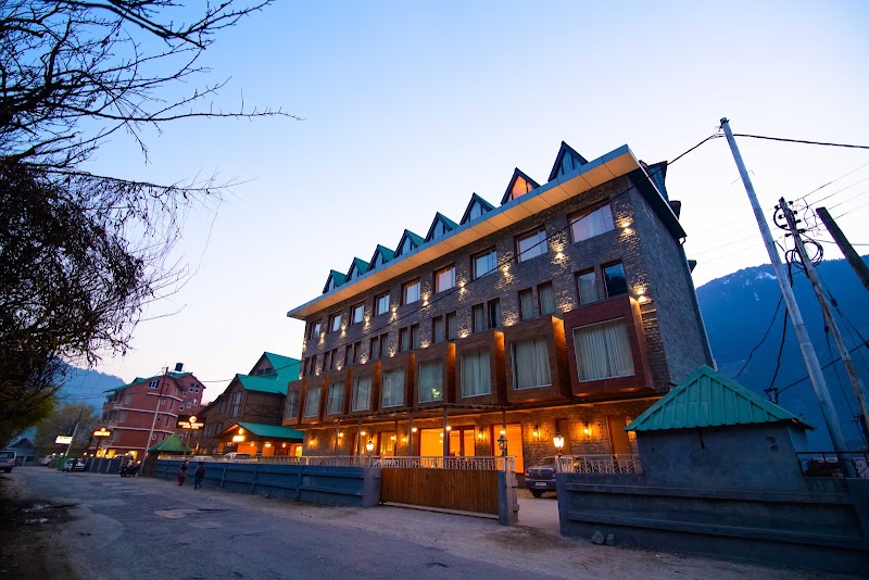 Coral Resort and Spa, Manali - Resort Spa in Manali