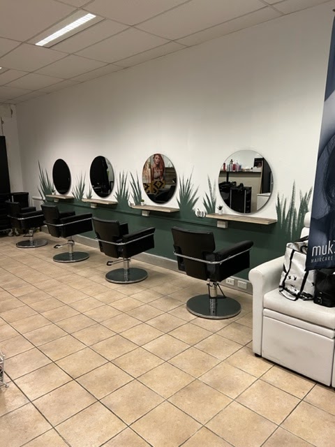 Crave Hair and Beauty Underwood - Day Spa in Underwood