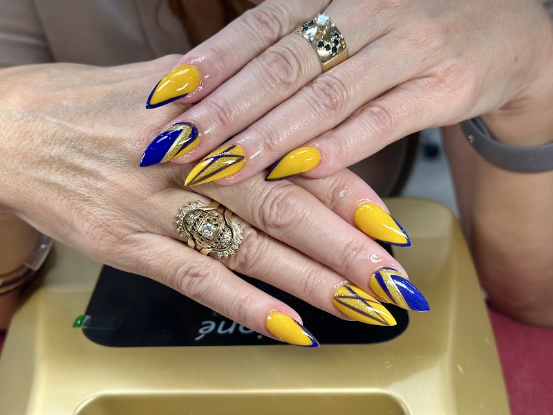 Craze Nail and Spa Orange City - Day Spa in Orange City