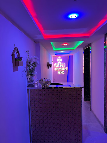 Crescent spa massage center Muscat - Day Spa in Muscat