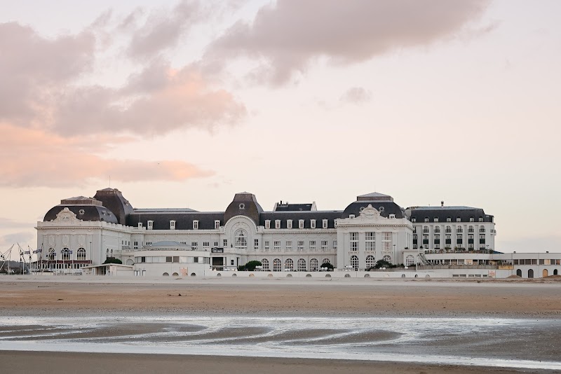 Cures Marines Hotel & Spa Trouville - MGallery Coll Deauville - Hotel Spa in Deauville