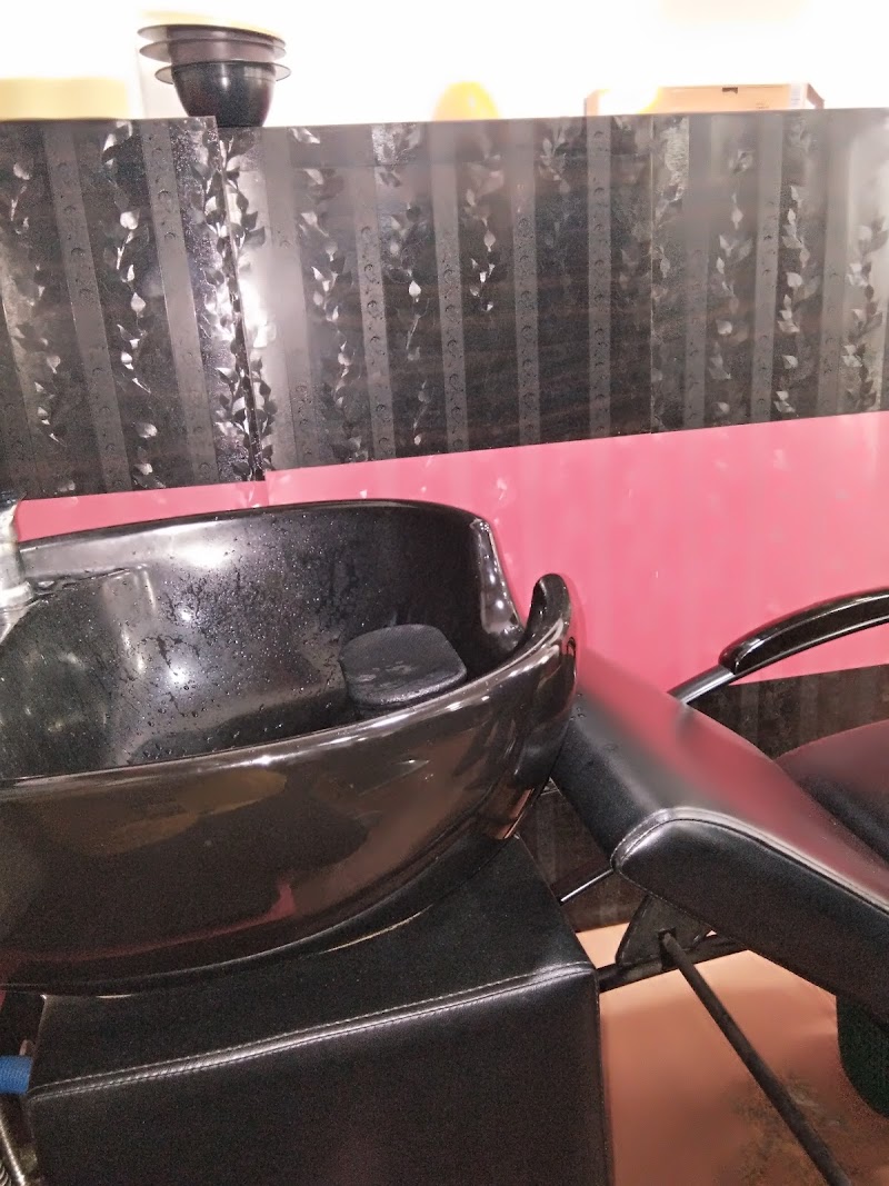 Cut Zone Guwahati - Day Spa in Guwahati