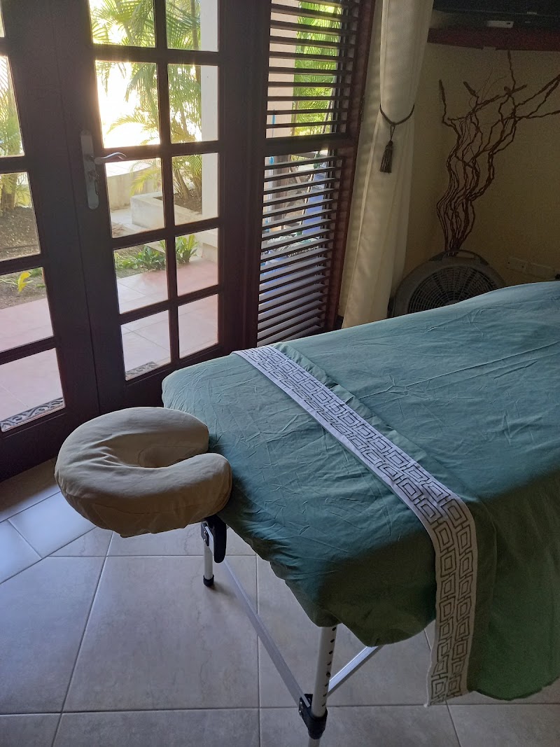 Bridgetown cygneblancthespa