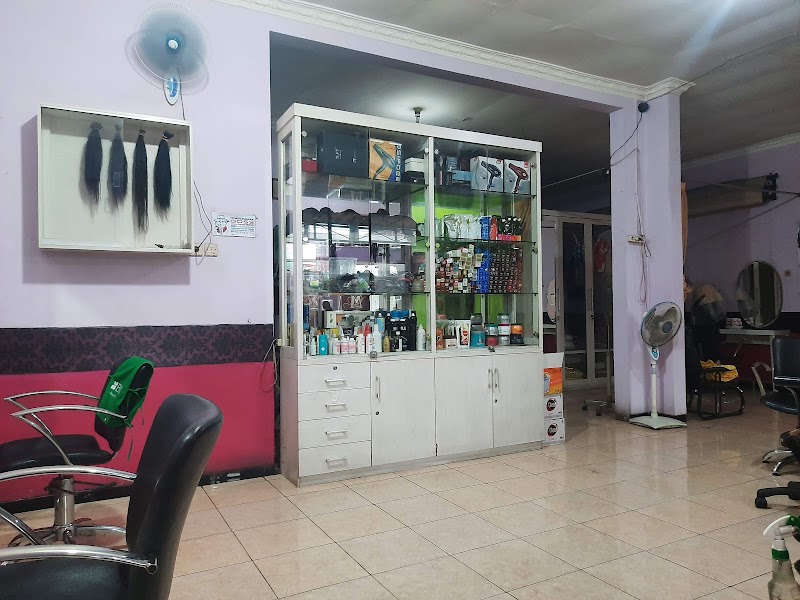 D'Cleo Salon Malang Kota - Day Spa in Malang Kota