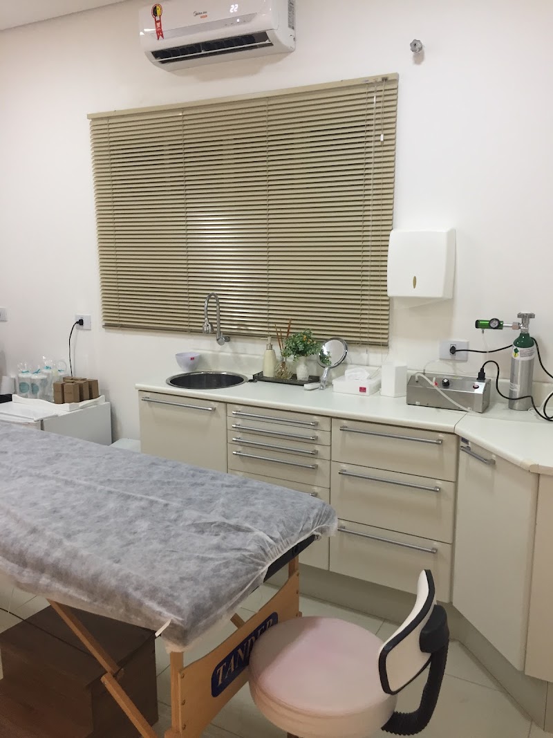 Daniele Mancini Saúde e Estética Garça - Day Spa in Garça