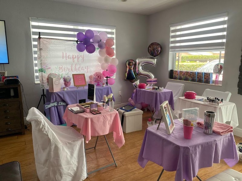 Dashing Divas Mobile Spa Parties Miami Gardens - Day Spa in Miami Gardens