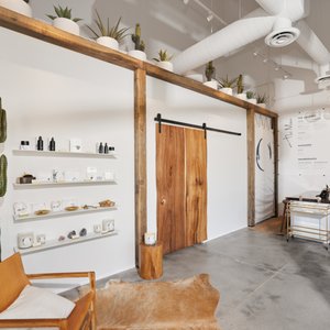 Daydreams Massage LLC Naperville - Day Spa in Naperville