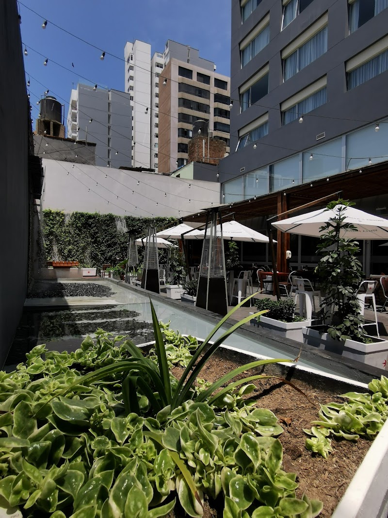 Dazzler by Wyndham Lima Miraflores - Hotel Spa in Lima