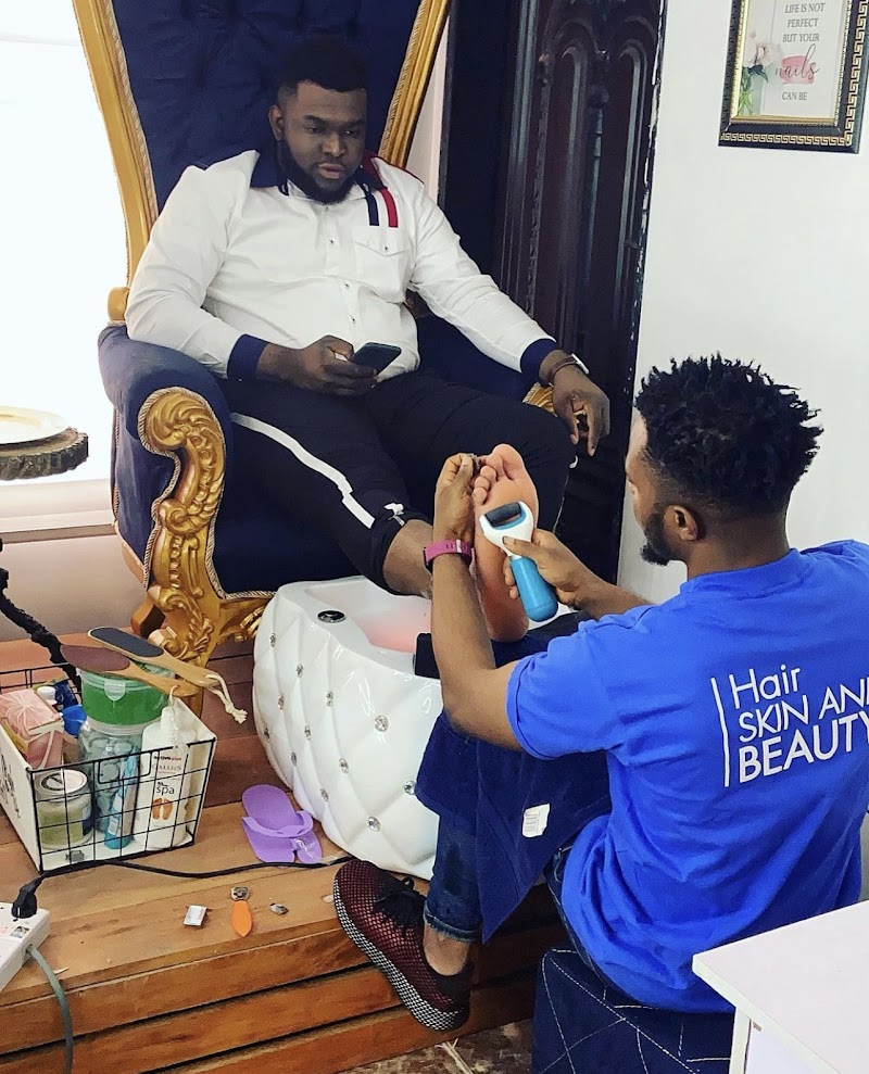 DazzlNS Beauty Lounge Enugu - Day Spa in Enugu