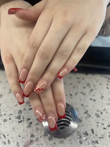 De La Cruz Nails Spa Fernando de la Mora - Day Spa in Fernando de la Mora