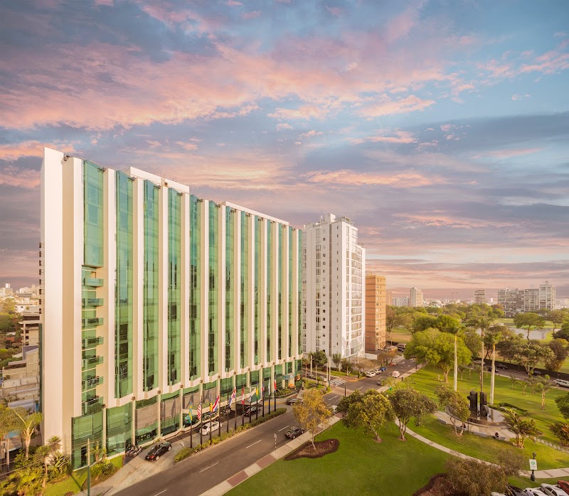 Delfines Hotel & Convention Center Lima - Hotel Spa in Lima
