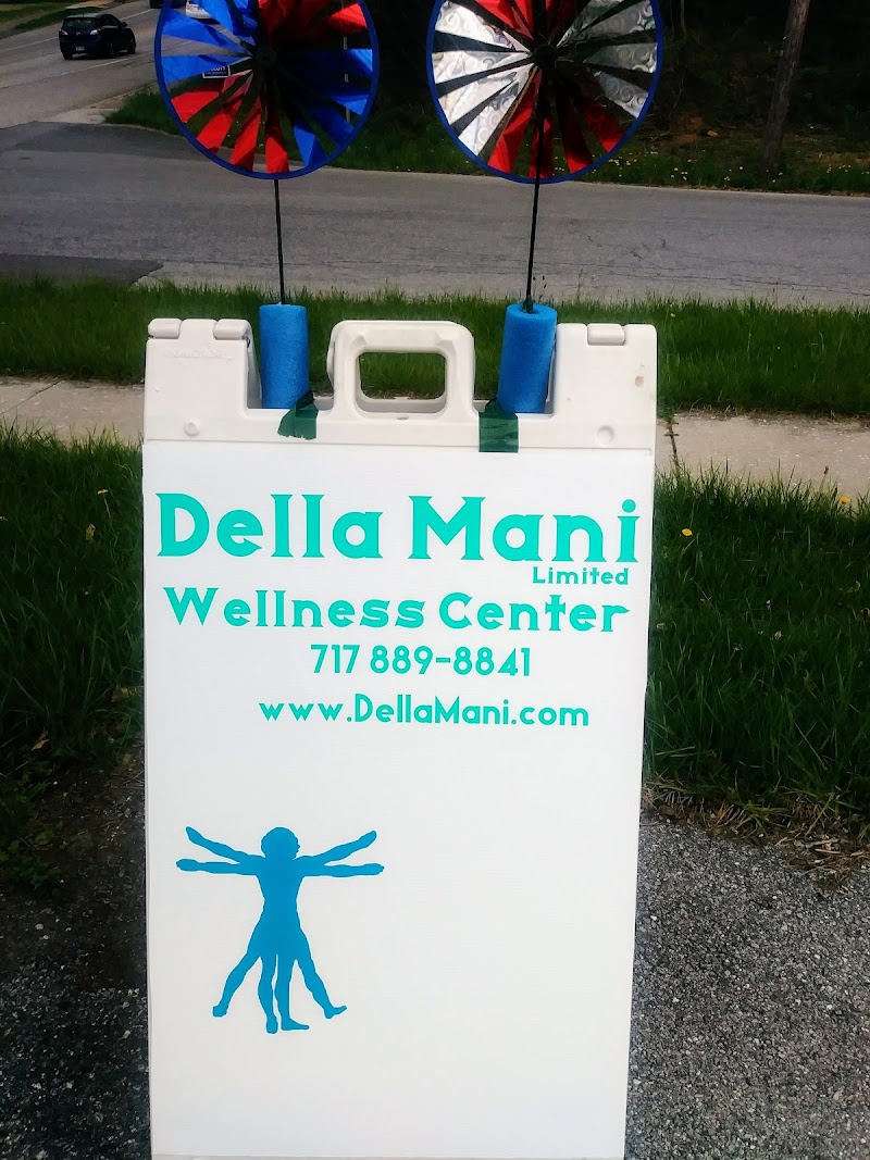 Della Mani Limited Harrisburg - Day Spa in Harrisburg