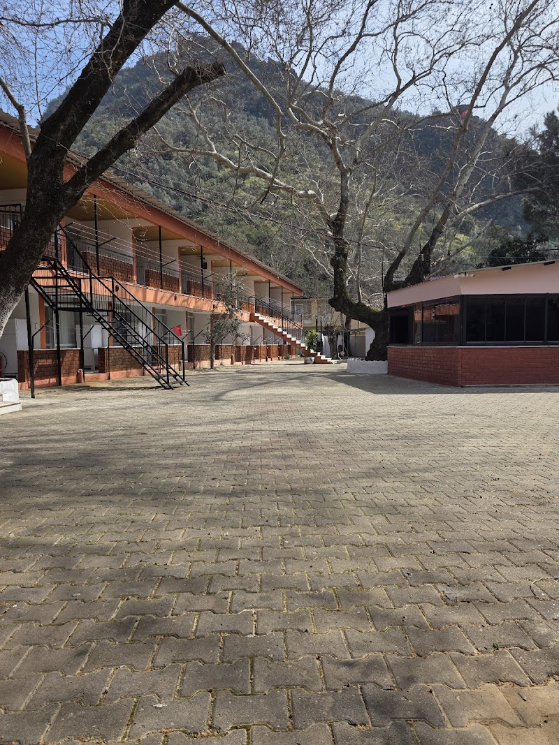 Dereköy ılıcaları Bayındır - Day Spa in Bayındır