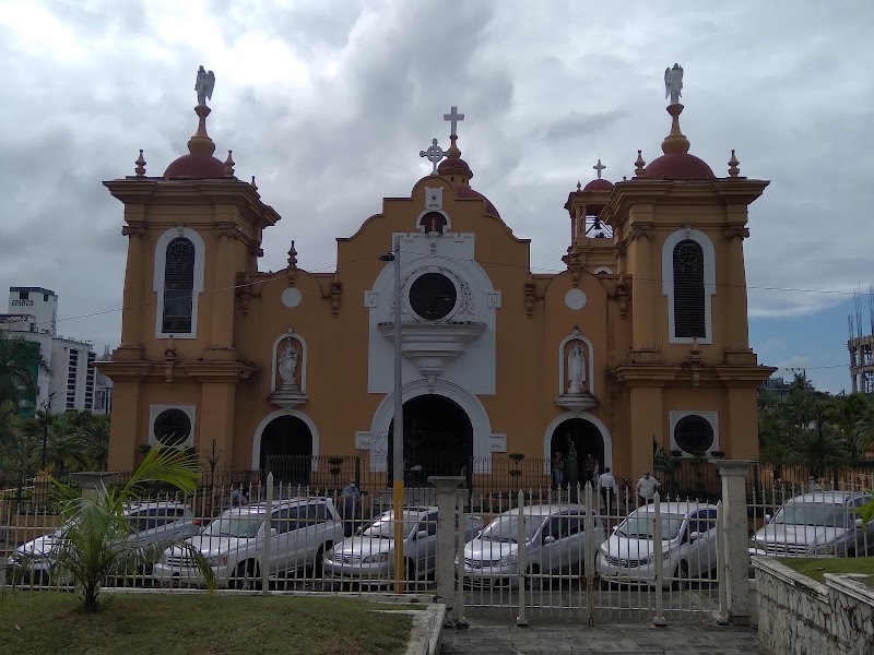 Desde la Raiz San Cristóbal photo
