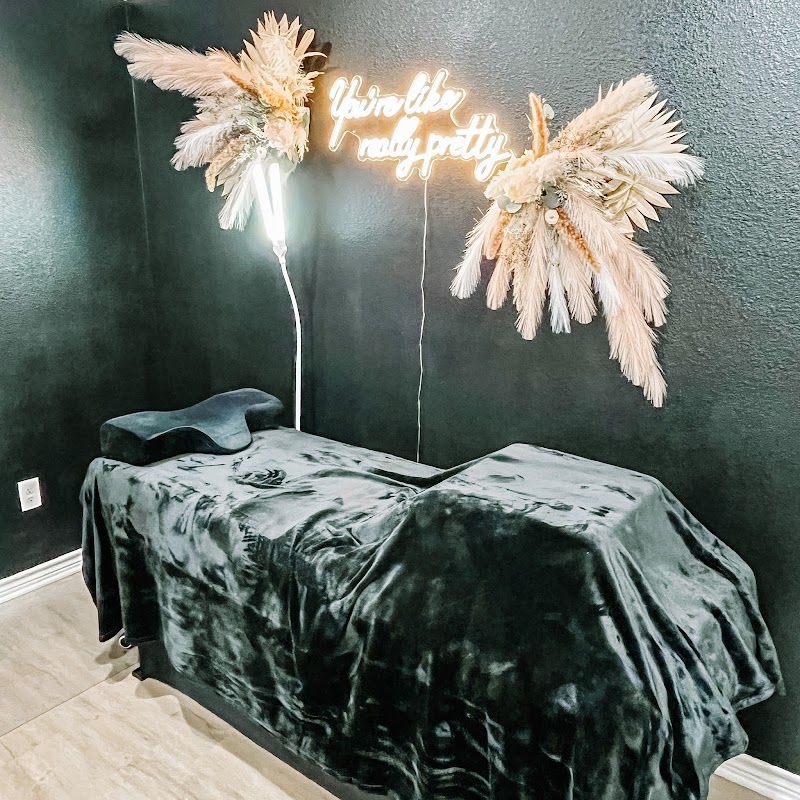 Desert Dawn Esthetics Buna - Day Spa in Buna