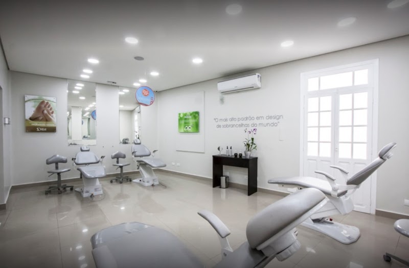 Design de Sobrancelhas e Depilação - D'lle Paulista - Day Spa in Paulista