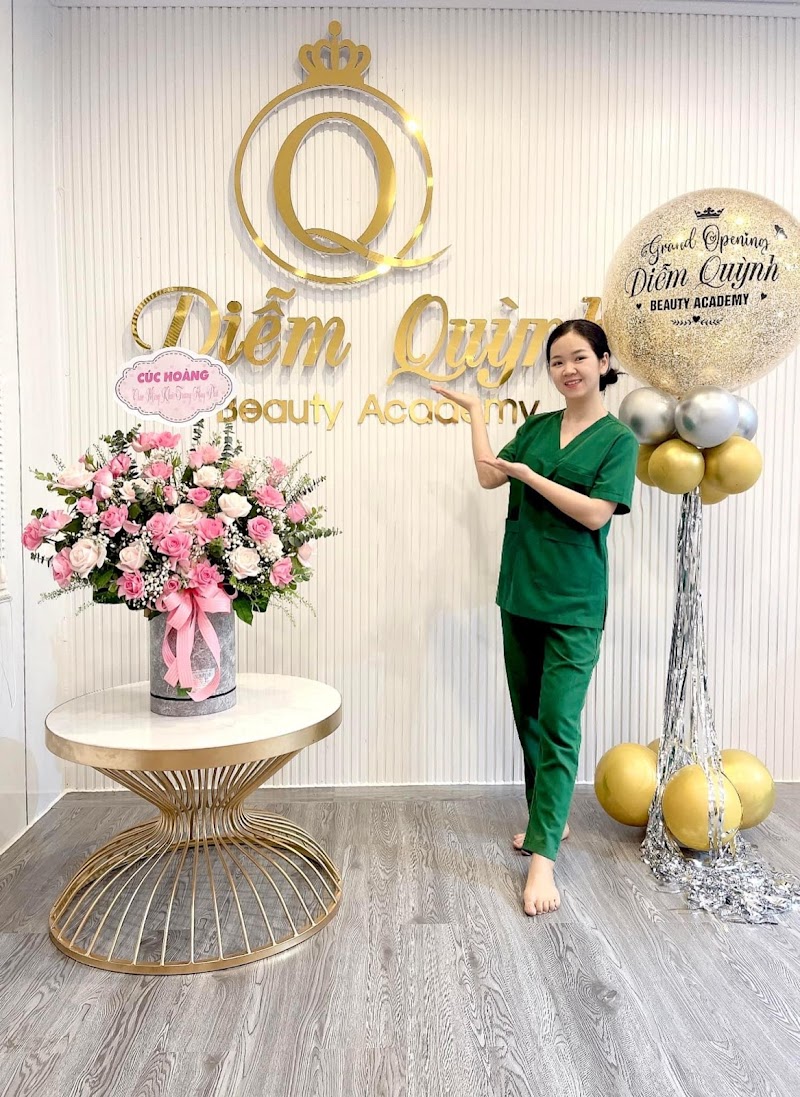 Diễm Chi Beauty & Academy Huyện Đông Anh - Wellness Retreat in Huyện Đông Anh