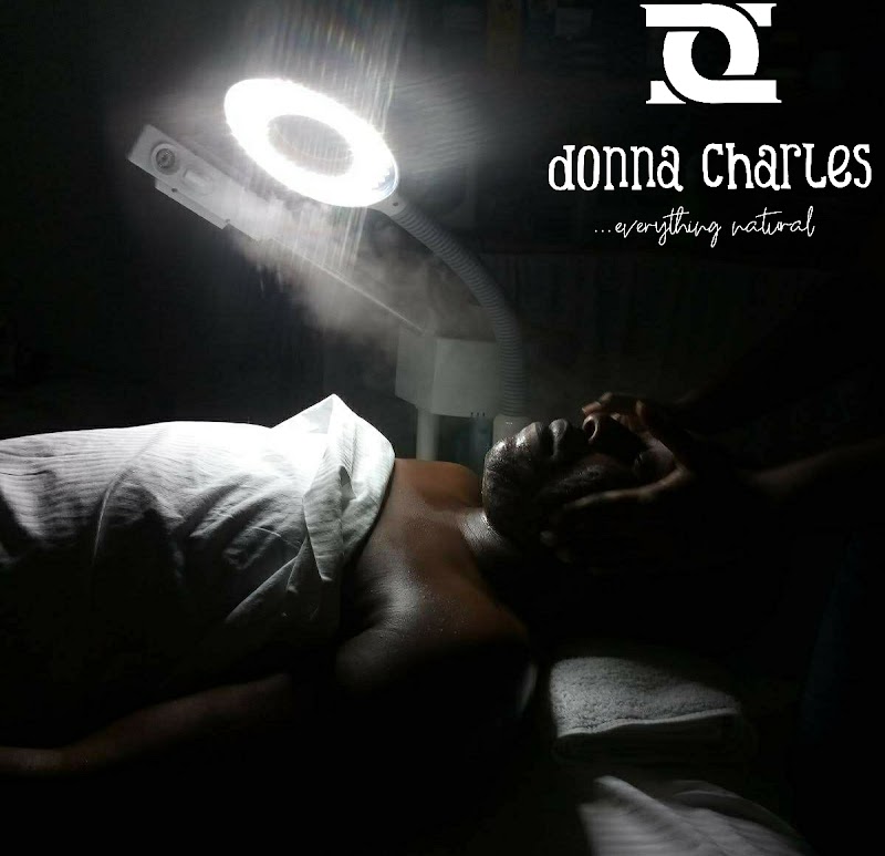 Ocho Rios donnaCharles (Day Spa)