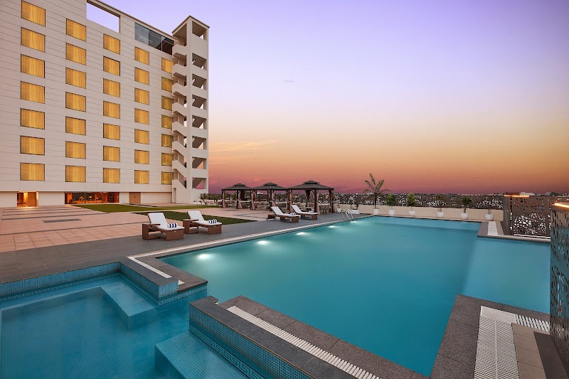 DoubleTree by Hilton Varanasi - Hotel Spa in Varanasi